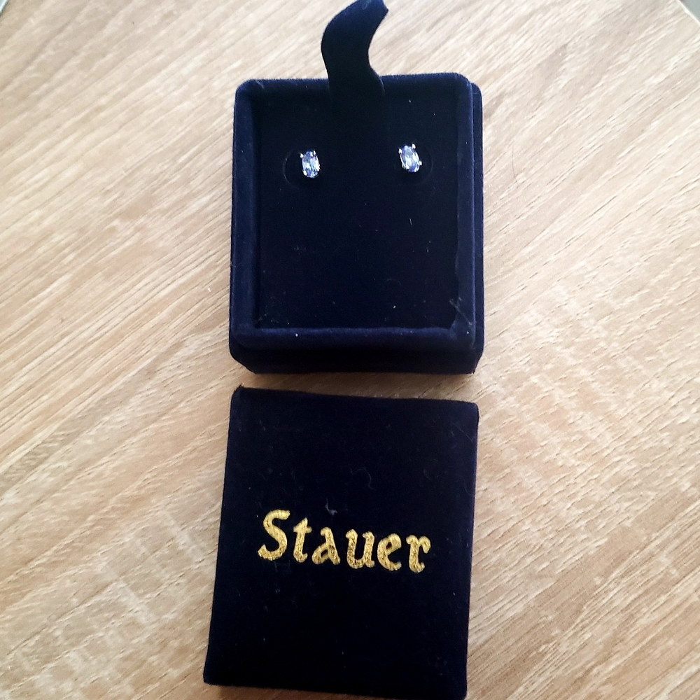 NIB Stauer Skyscraper Earrings